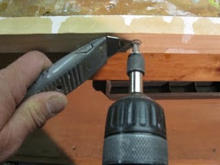 How To Remove A Spinning Screw
